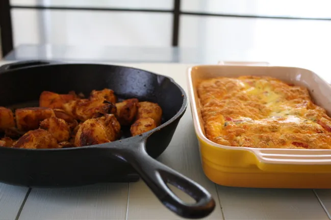 jalapeno-cheddar frittata with homefries