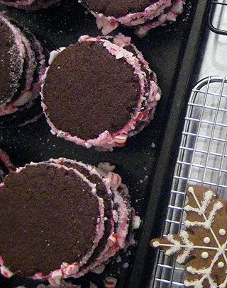peppermint sandwich cookies